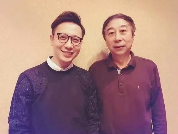"公式相声"的畸形创新不足为奇,冯巩门下两位爱徒早就这么干过