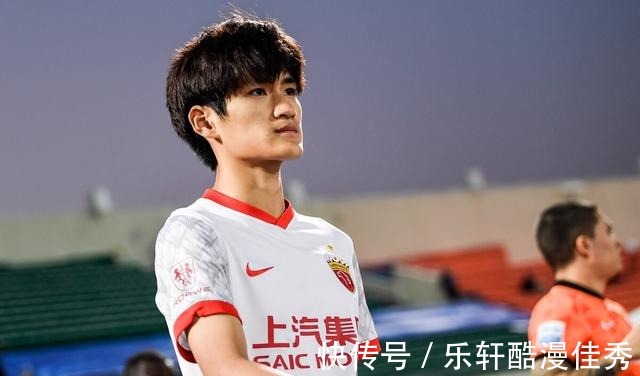 海港|無獨有偶！兩大中超雇傭軍雙雙被摁著摩擦 有錢不一定買來成績