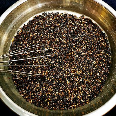 40g盐|缤纷下午茶——#蛋趣体验#蛋清芝麻酥饼