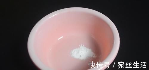 抹布脏了不用换新的, 用它泡一泡, 抹布立马干净如新, 赶紧去试试