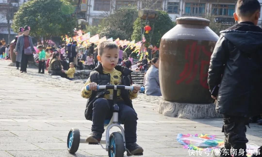 春回大地，踏青赏花