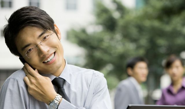 维生素d|燕麦是骨质疏松的“发物”?医生:若想养护骨骼,2种食物要少吃