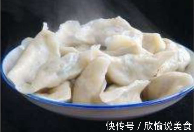 为什么煮饺子总是破皮,其实你只是差了这一步,难怪饺子会撒包!