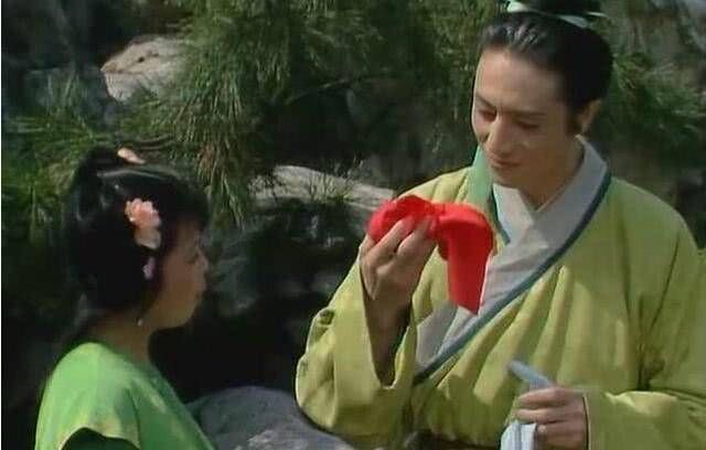  美满|《红楼梦》中婚姻最美满的不是薛宝钗，也不是袭人，而是她