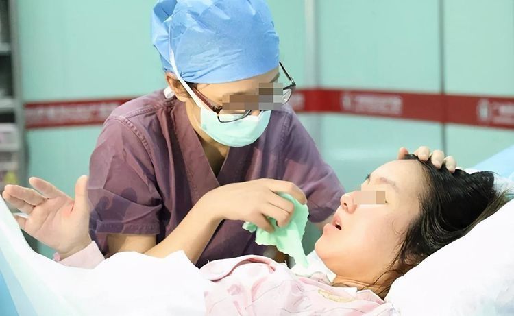 女性|女性分娩怕疼,更怕得不到尊重,医院做好3点,避免产妇隐私暴露