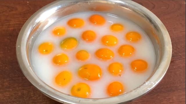 快过年了，遇到这种碱性水果别手软，寓意发财，营养极高，别错过