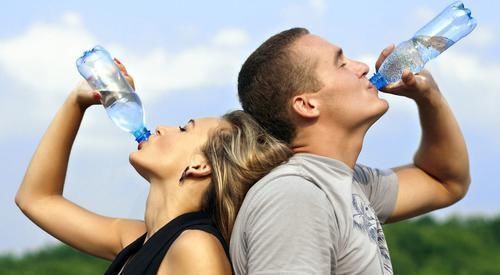 轻松|便秘拉不出来太难受?试试多吃6种食物,或能润肠通便一身轻松