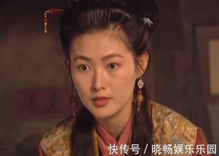 孙二娘@水浒传中,当武松抱住孙二娘,将她按倒在地时,为何张青不帮忙?