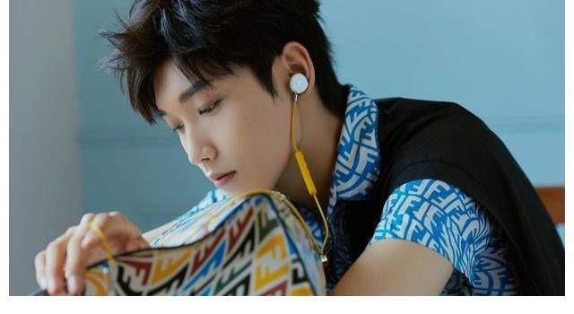 百萬粉絲|一部《雙世寵妃》走天下，“小糊咖”邢昭林何時(shí)能出頭？