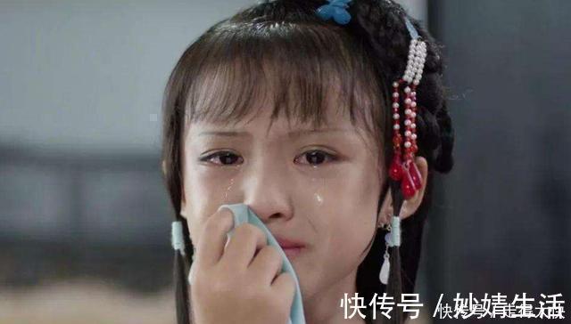 袭人$林黛玉和薛宝钗谁更善良,袭人用一杯茶,道出两人的本性!