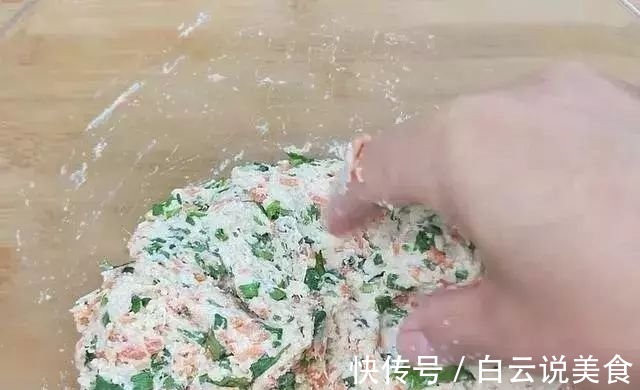 丸子的新做法,又香又鲜,非常适合这个寒冷的季节吃!