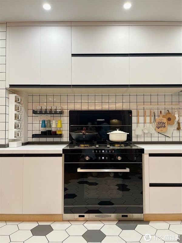 收纳|长沙发现一户人家，客厅那叫一个高级！拍照给大家瞧瞧，太羡慕了