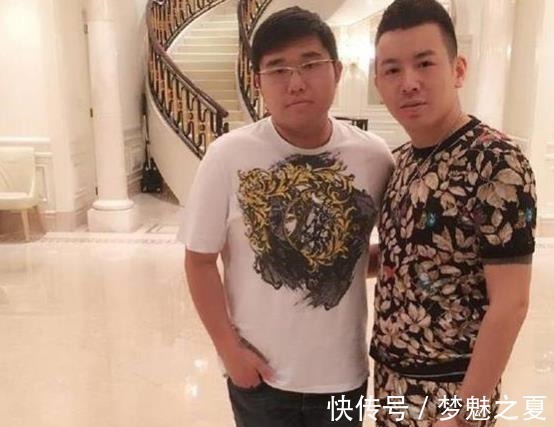 豪宅|带你看看李嘉诚住的豪宅,房子四周都是山林,房子外墙坚固如城墙