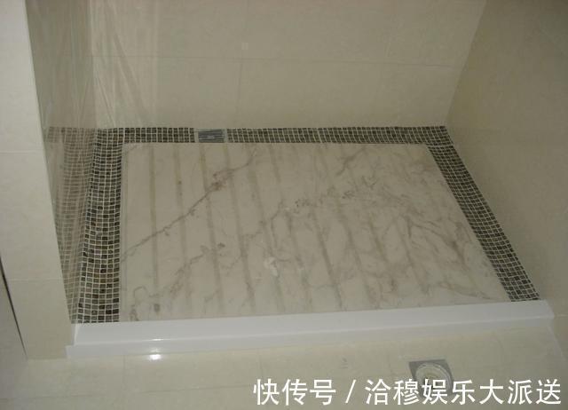 卫生间|卫生间做这种拉槽设计，排水顺畅还防滑，再也不怕地面湿漉漉了