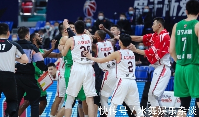 李春江|CBA正式官宣!韩德君被重罚停赛7场 威姆斯禁赛5场