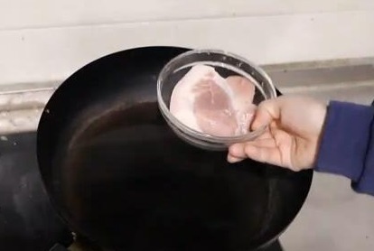 炖肉|不管炖什么肉，“两种东西”不要放，难怪你炖的肉质腥柴不入味！