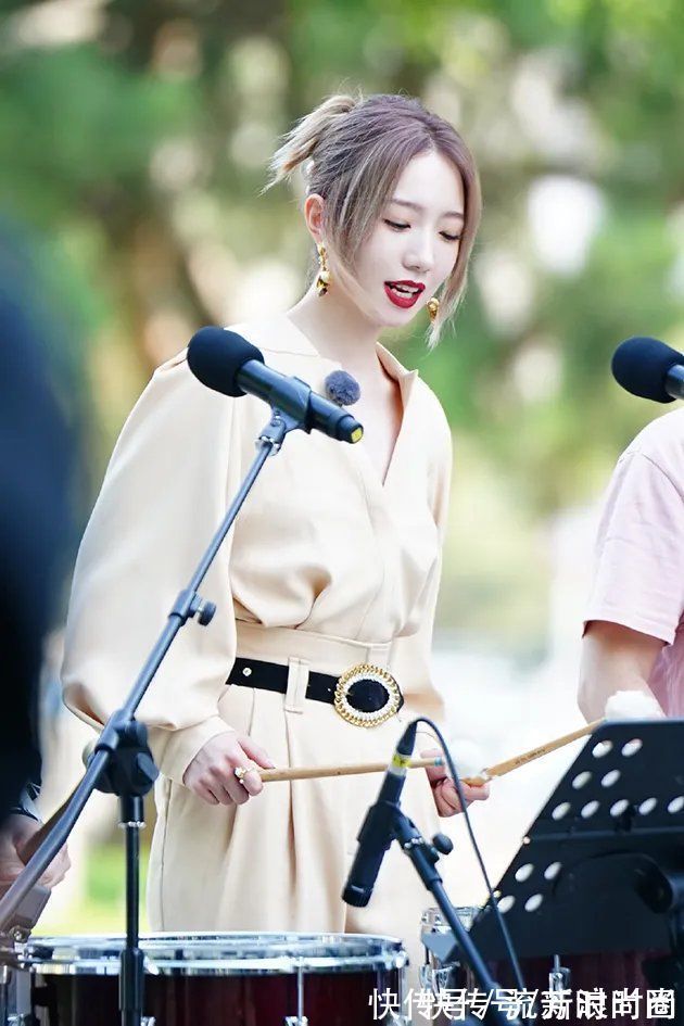 橄榄皮 用了就变美 橄榄皮必备的秋冬逆袭色口红来啦