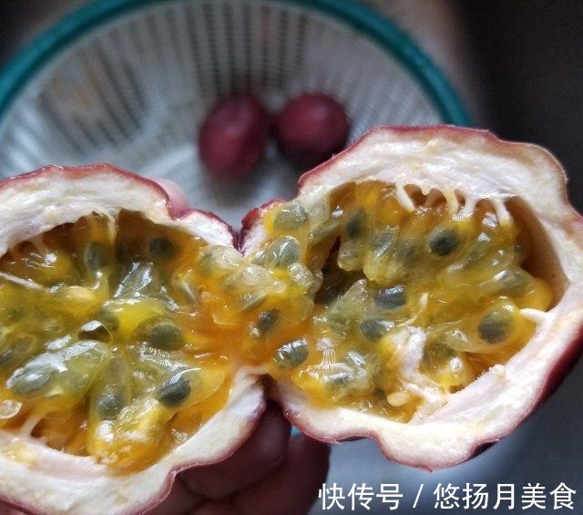 美白|百香果蜂蜜饮，含丰富的维C，好喝又美白！