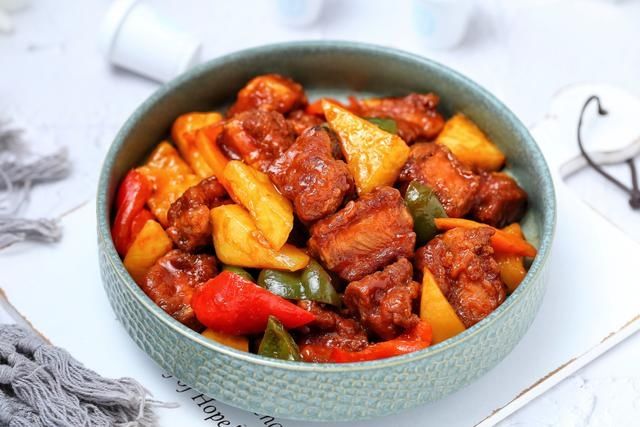 排骨|排骨这样做孩子多盛一碗饭，酸甜开胃香喷喷，比外面饭店的还好吃