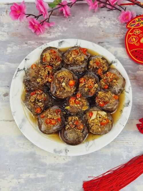 年夜饭-团团圆圆香菇粉丝，香菇这样做，