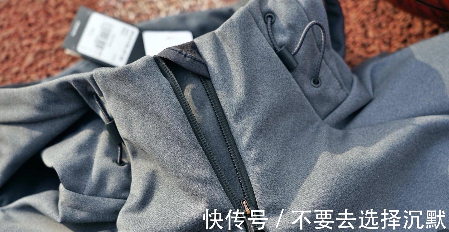 adidas 户外服饰的颜值担当,adidas TERREX连帽夹克外套上手体验