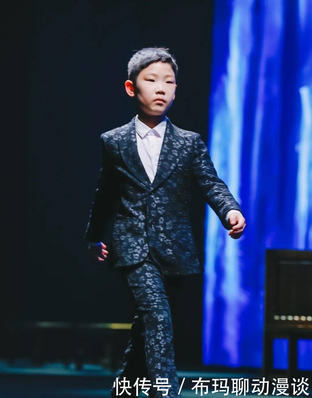 华影|【华影光线】4.17号VK百童大秀回顾来啦!