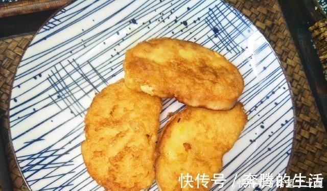 馒头|炸馒头片时,鸡蛋里面多加1样,馒头片不吸油,外酥里嫩真好吃