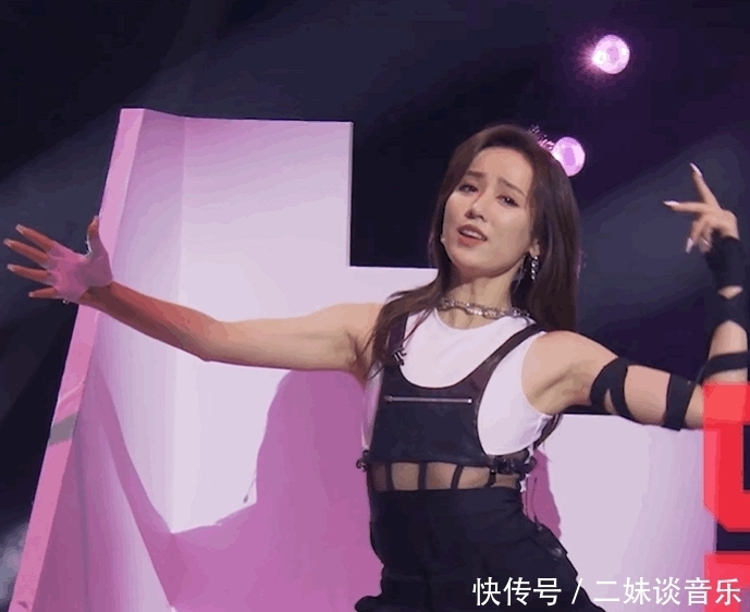 周笔畅一念之差,弄丢了弦子和董洁,却把吕一胡静送进安全区