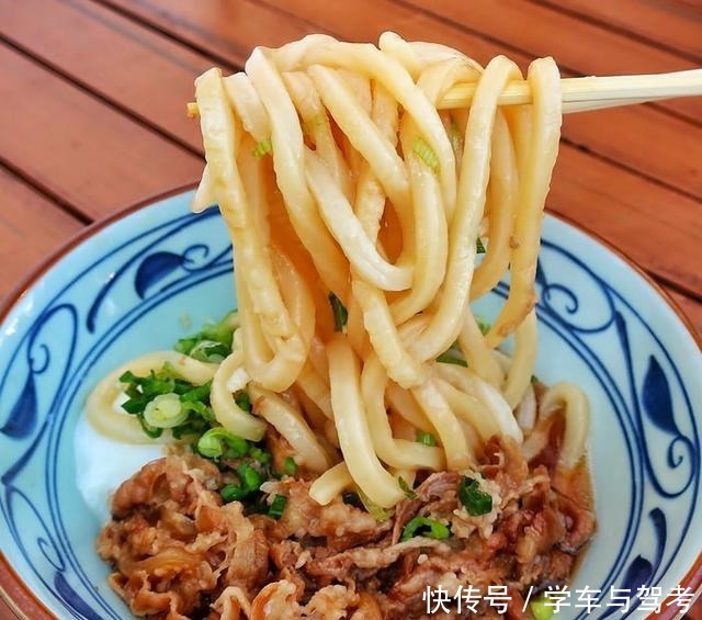 你饿不饿，饿了就去吃面啊