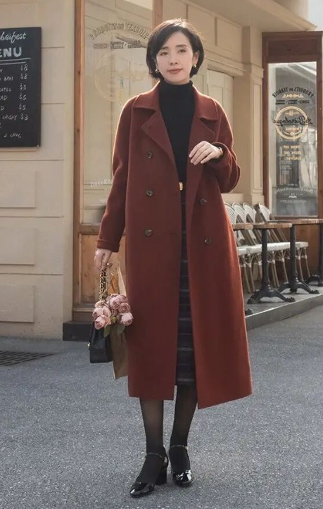 高跟鞋|不管20岁还是40岁,穿大衣少配打底裤,俗气还显老