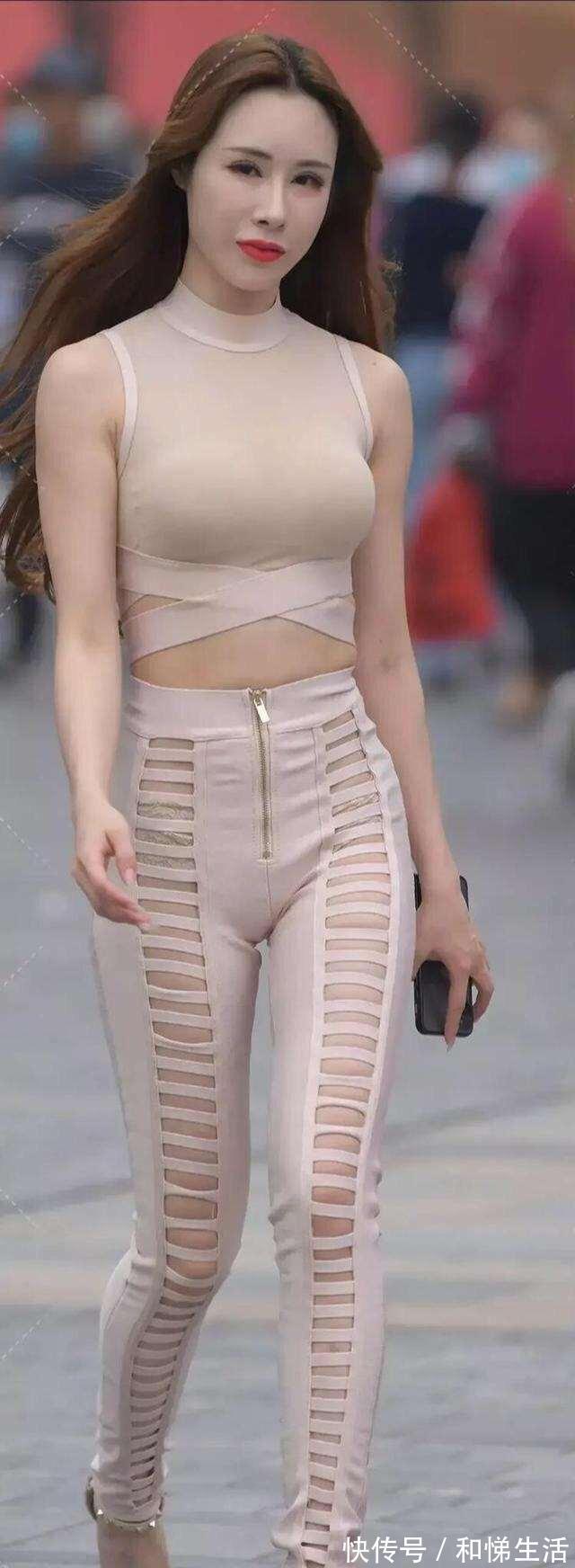 女神 简单方便的打底裤穿出女神气质,拉伸身材曲线,款式独特