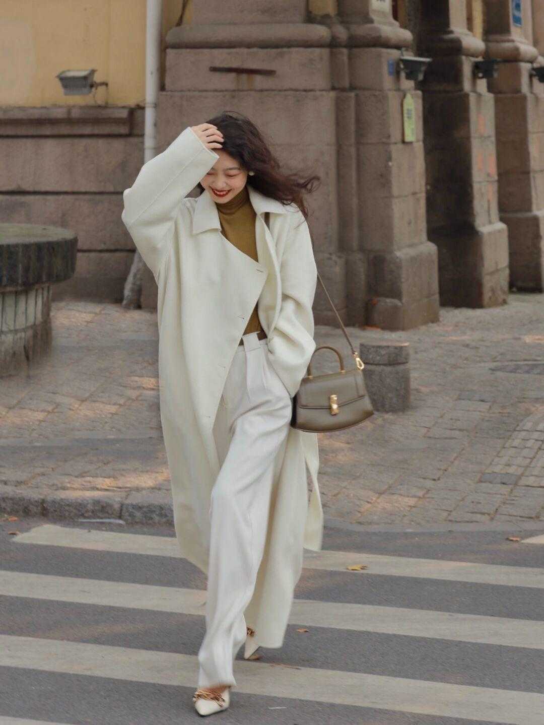 冬天|微胖女生冬天怎么选裤子?这几条裤子遮肉显瘦又百搭,冬天穿刚好