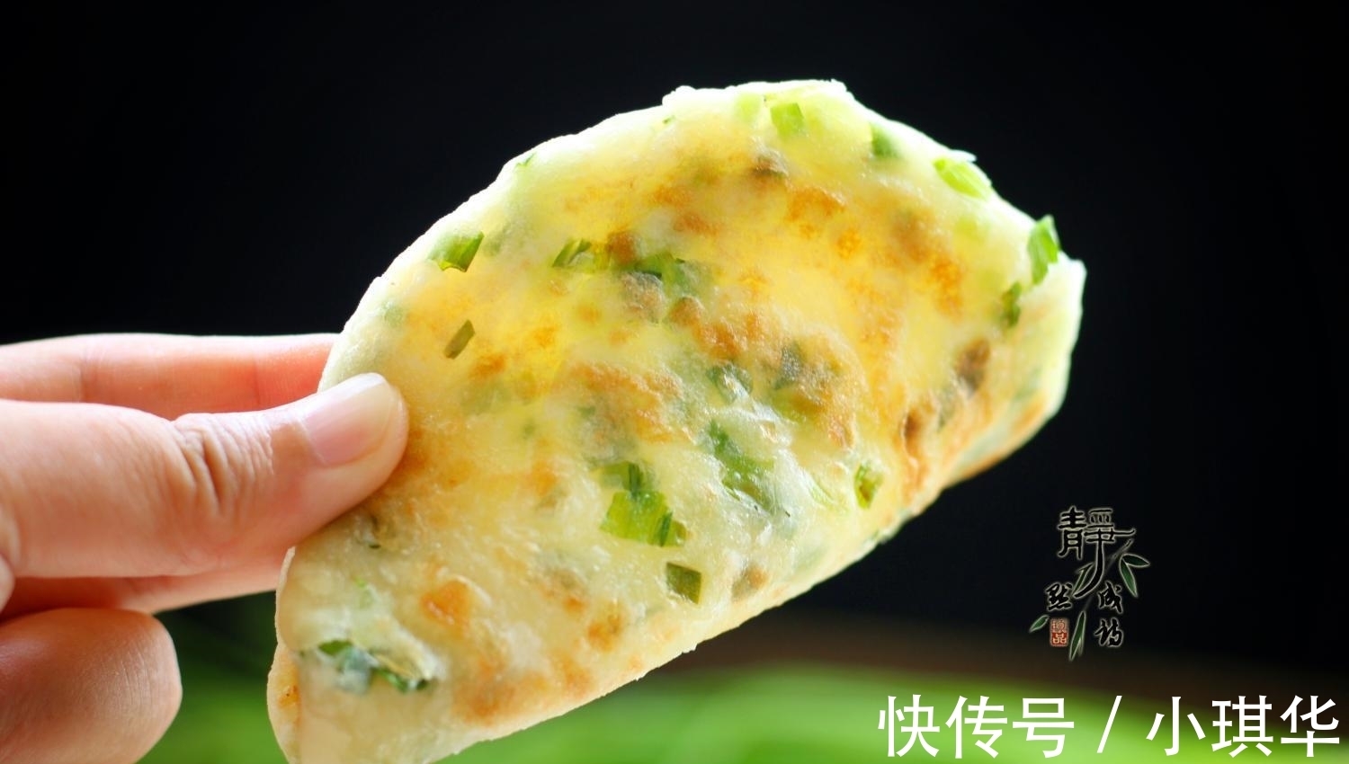 面粉|烙饼和面用凉水还是热水?很多人第1步就错了,难怪饼硬不好吃