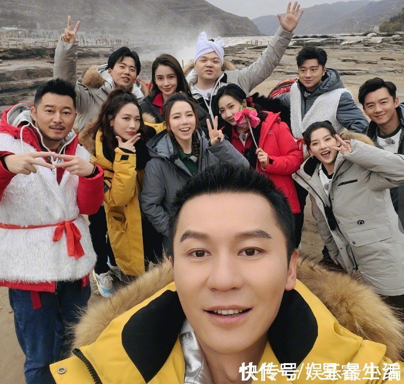 奔跑吧新一期CP海報,其他組合都有互動,唯獨郭麒麟宋祖兒不同