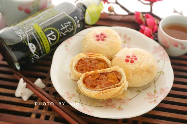 猪油|榨菜咸蛋黄鲜肉月饼