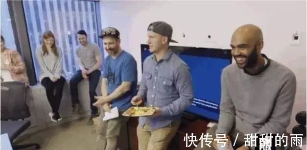 饮食|作死小伙挑战巨石强森5000卡饮食,结果吃到吐了