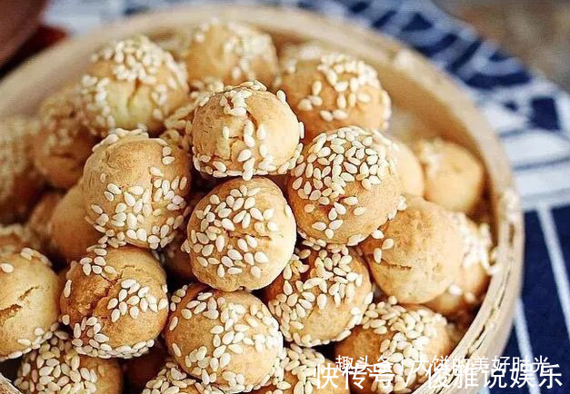 南瓜丸子新做法,不煎不炸,好吃不上火,孩子吃特适合,总吃不腻