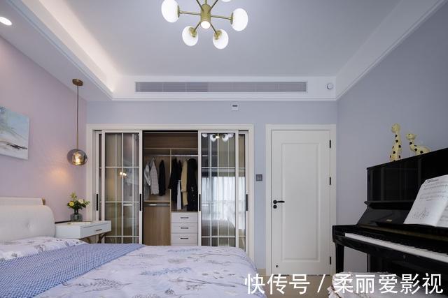客厅|86㎡挤出三房，还有衣帽间！客厅贴满瓷砖，完工后很大气
