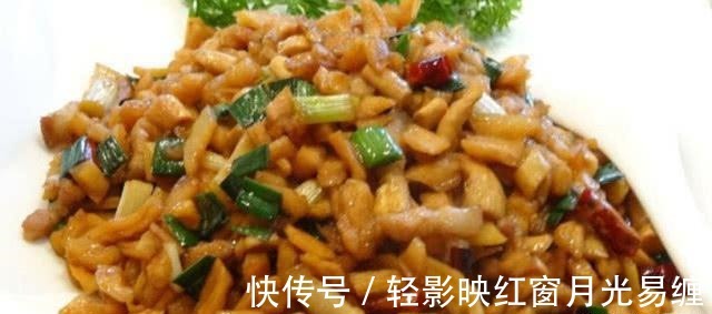 在超市碰到这种菜,不要问价格,赶紧多买一些,配饭吃太适合了