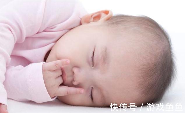 入睡|宝宝什么时候会自己睡?当出现这三个成长信号,家长可以放宽心