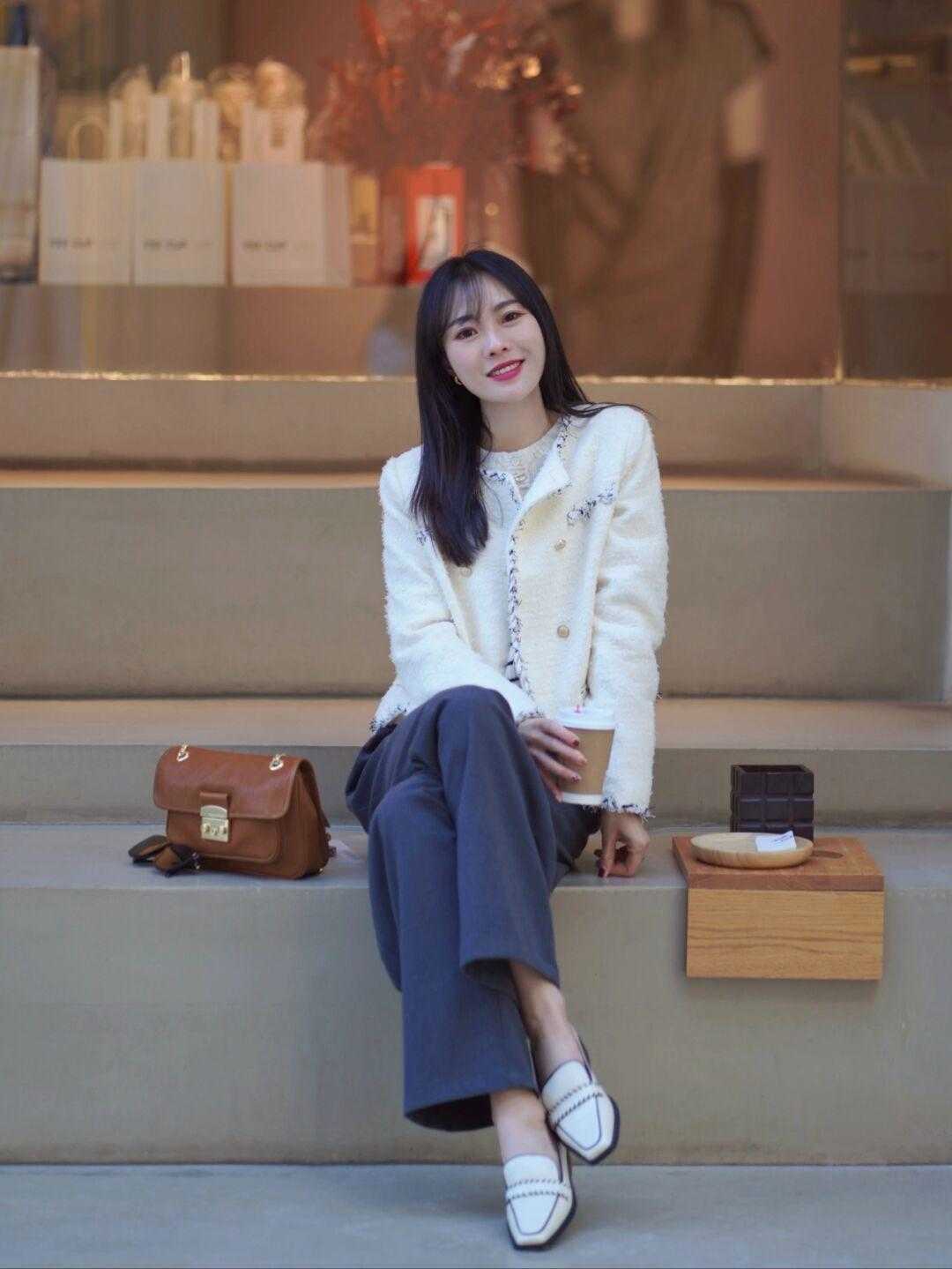 色系 上衣同色叠搭到底有多美?看完这四套穿搭就懂了,高级优雅