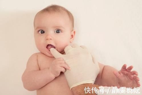 奶瓶|如何应对宝宝长牙期间,家长要做好的应对措施