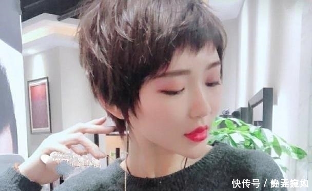 刘海|剪了狗啃刘海后显得脸大，想要补救？该怎么办呢？