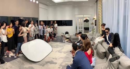 陳奕辰|《心動》這對鬧掰了！陳奕辰為出道用盡心機，張?zhí)焯蠈嶅e愛了人