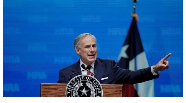 当正义铁拳砸向小雀斑和J.K.罗琳