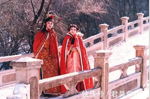 秦氏@贾宝玉一生,和黛玉恋爱,和宝琴定亲,和秦氏结婚,和香菱同穴