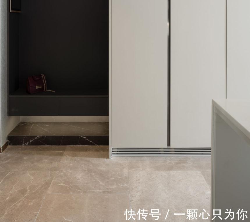 吧台|灰蓝装点大空间,简约元素渲染家居,融合成独特的现代风格