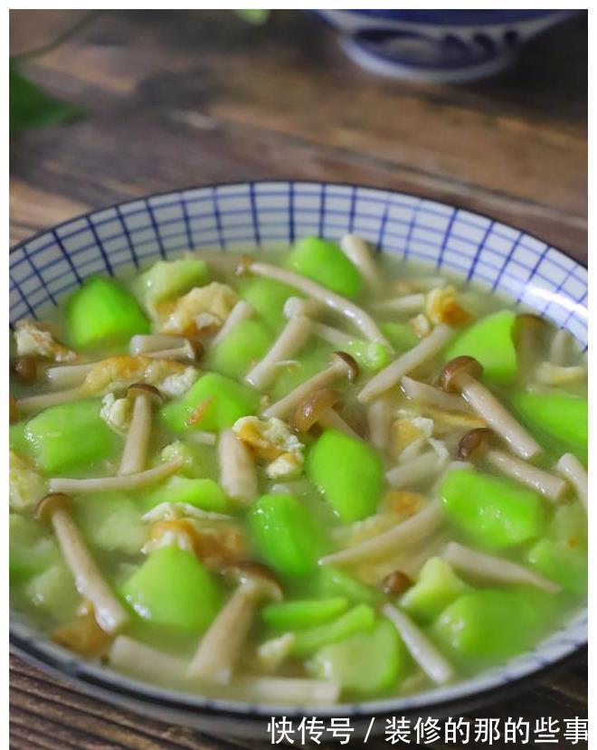 白玉菇|立秋后多喝此汤,去暑气润秋燥,5块钱煮一锅,汤鲜味美又营养