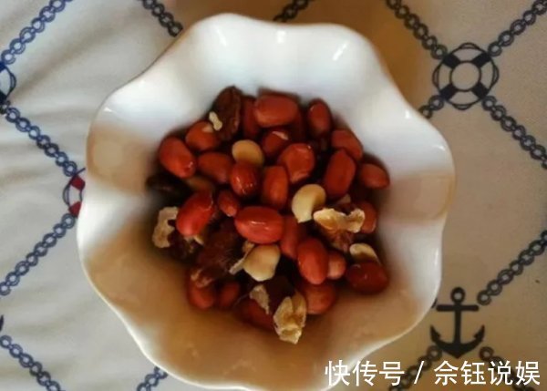 泡打粉|花生酥下午茶的选择一定是对的!跟胖胖一起做!