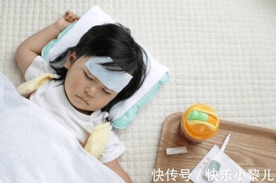 成年人|宝宝到了1岁后,吃饭和喝奶的位置就该颠倒过来了,这样养更健康